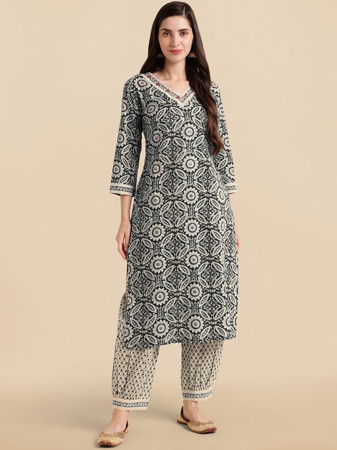 

KALINI Floral Printed Pure Cotton Thread Work Kurta With Salwar, Black