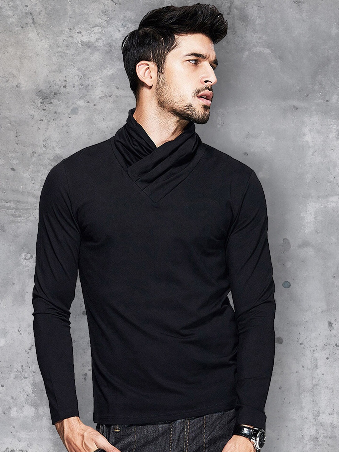 

fanideaz V-Neck Pure Cotton T-shirt, Black