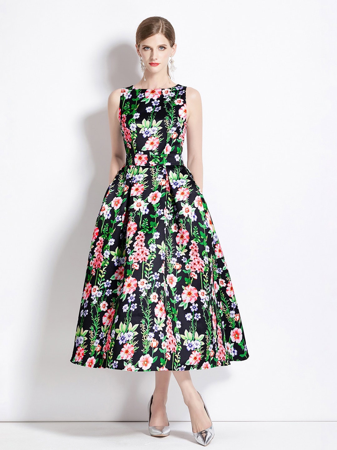 

JC Collection Floral Printed Sleeveless Fit & Flare Midi Dress, Black