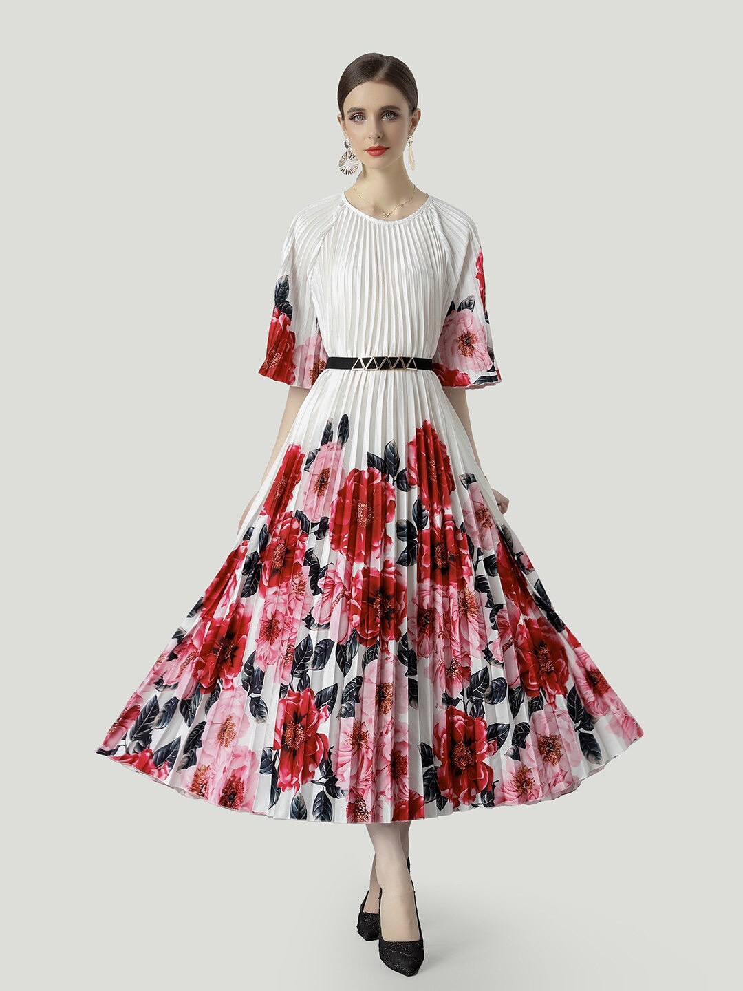 

JC Collection Floral Printed Round Neck Flared Sleeves Fit & Flare Dress, White