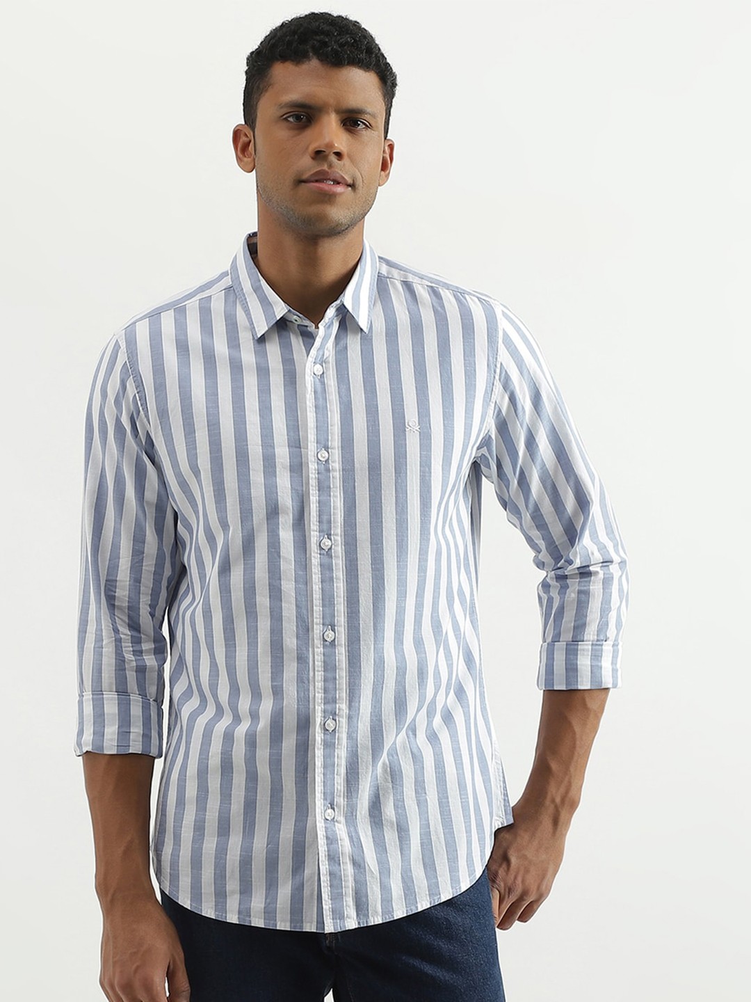

United Colors of Benetton Slim Fit Striped Cotton Casual Shirt, White