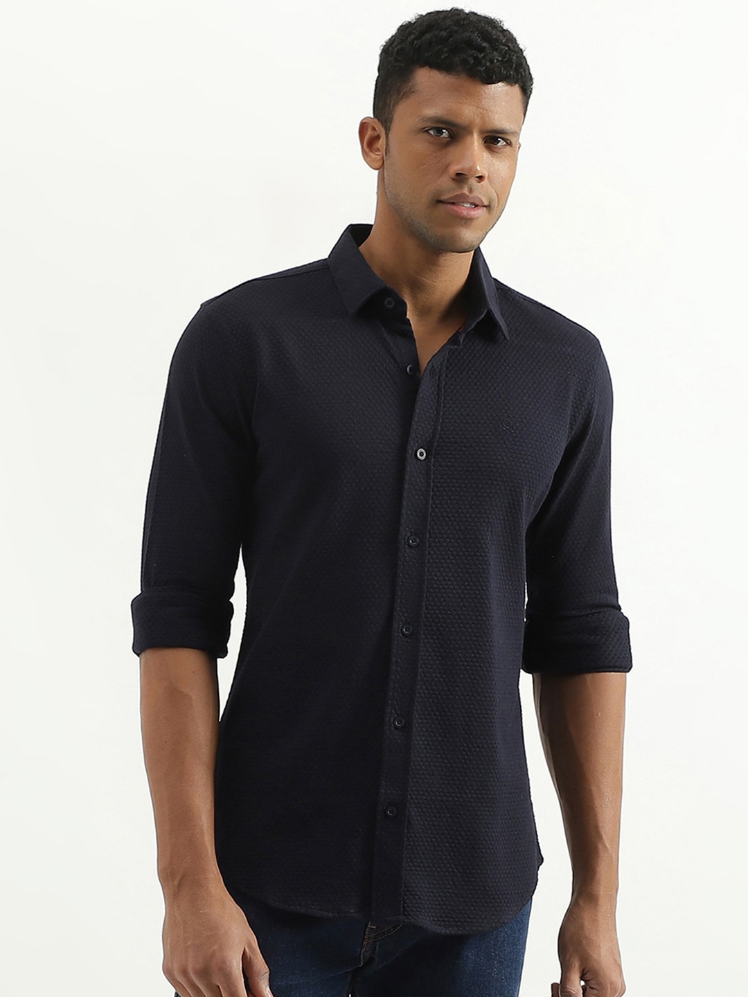 

United Colors of Benetton Slim Fit Self Design Casual Shirt, Blue