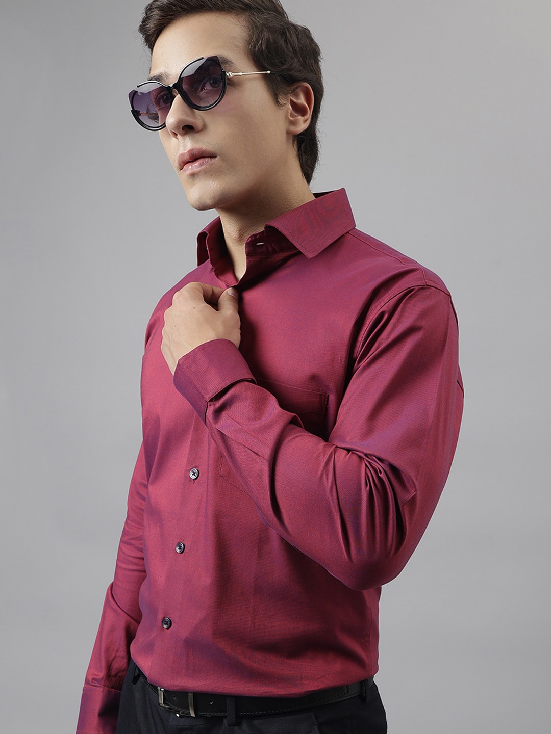 

Hancock Premium Slim Fit Chambray Pure Cotton Formal Shirt, Maroon