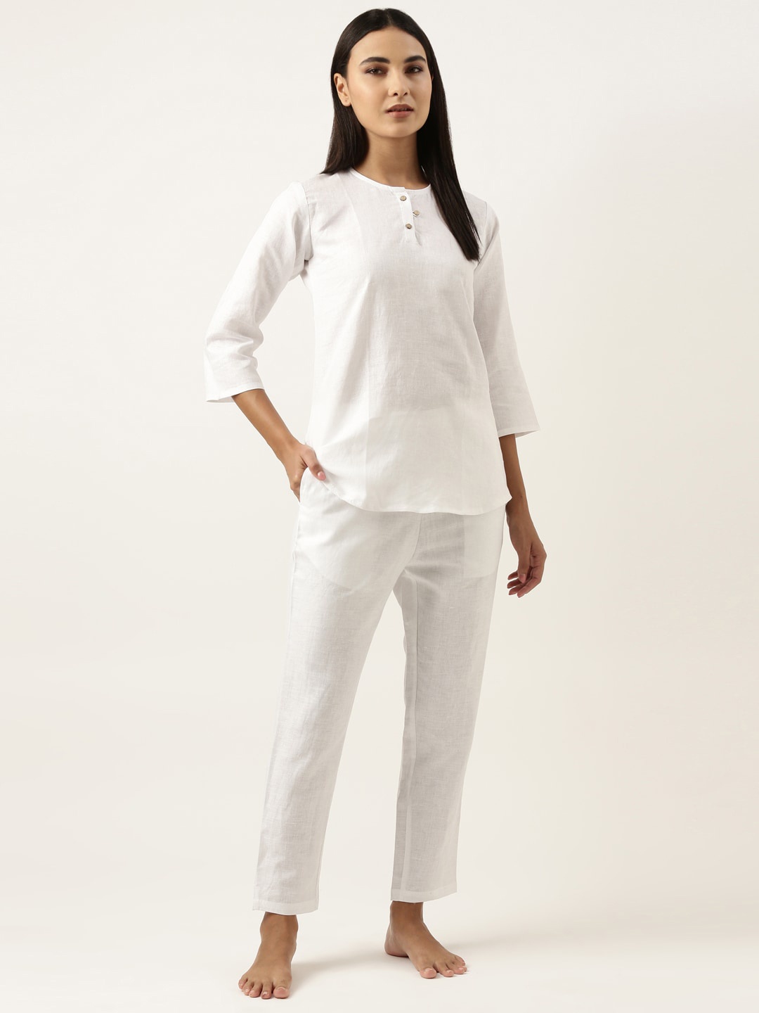 

Ecentric Round Neck Pure Cotton Night Suit, White