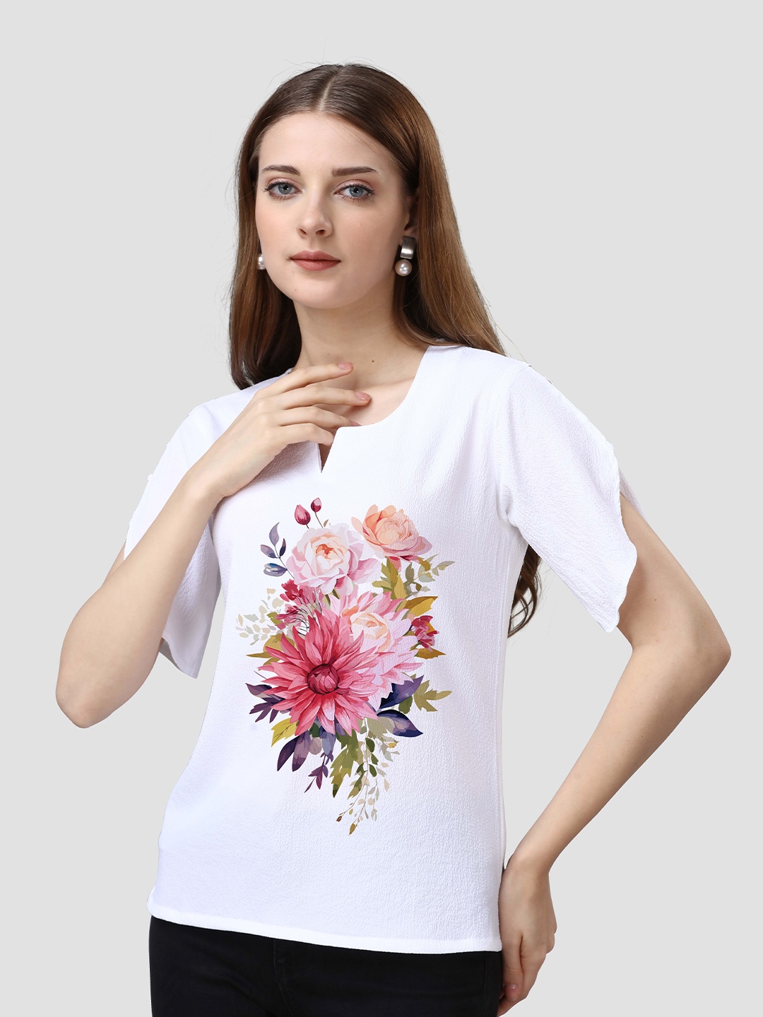 

VENISA Floral Printed Notched Neck Cotton Short Slit Sleeves Regular Top, White