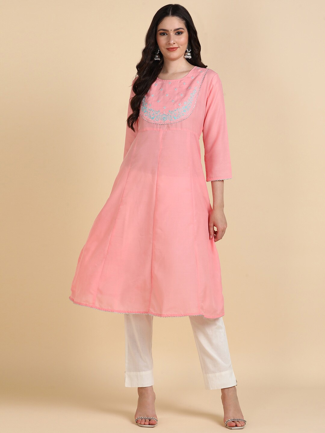 

HERE&NOW Yoke Design Thread Work Kurta, Peach