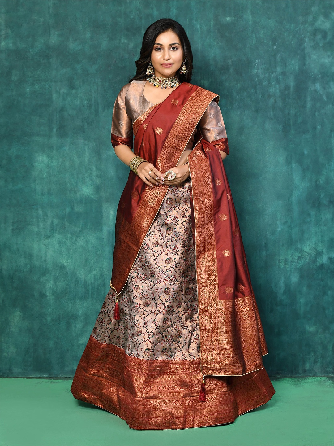 

elora Woven Design Silk Ready to Wear Lehenga & Unstitched Blouse With Dupatta, Beige