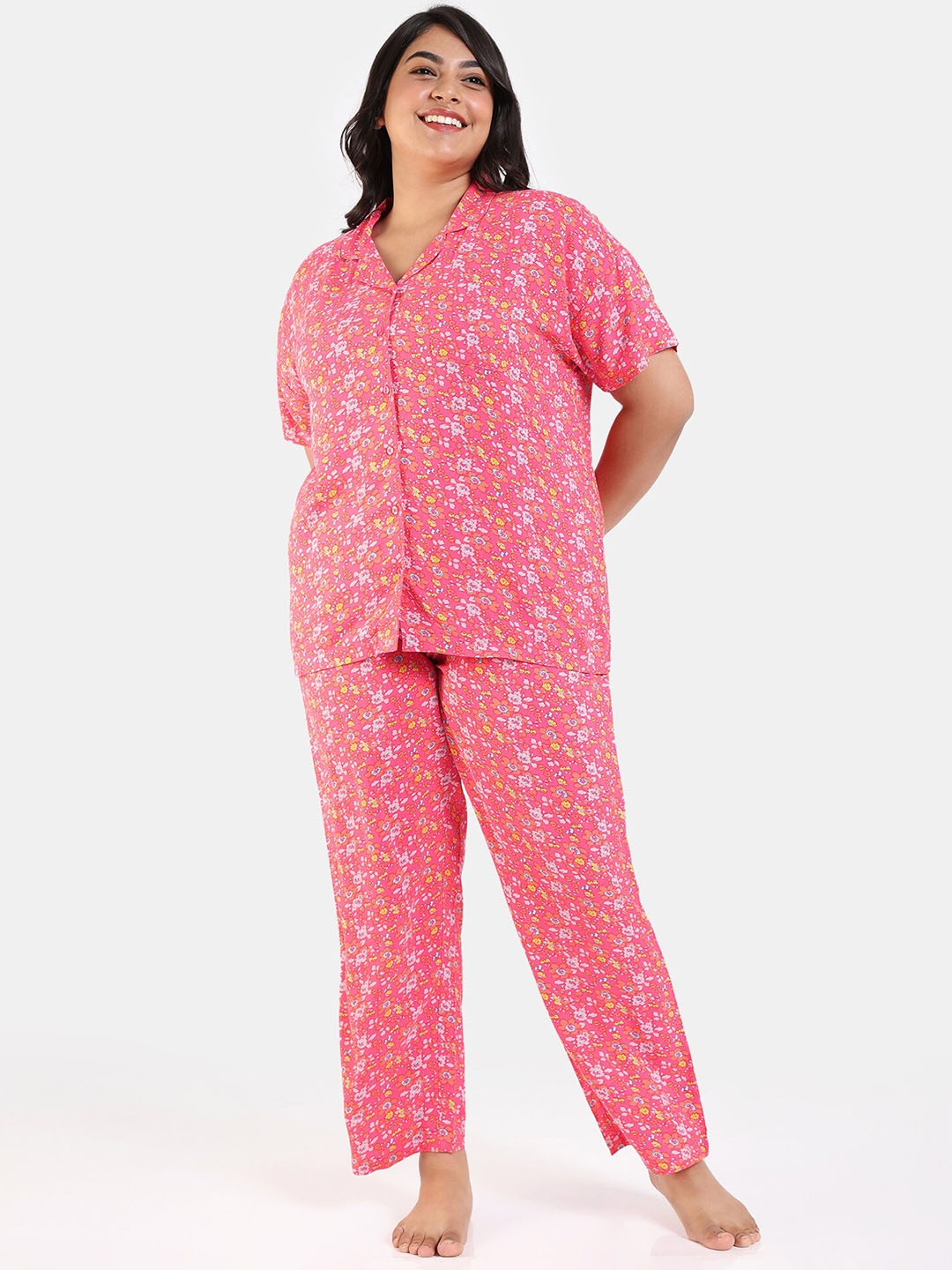 

Zivame Plus Size Printed Night suit, Red