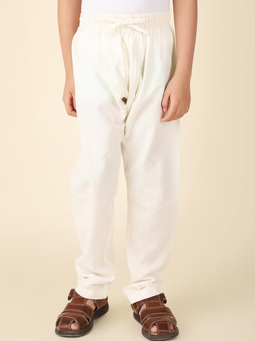 

Fabindia Boys Mid Rise Cotton Pyjamas, White