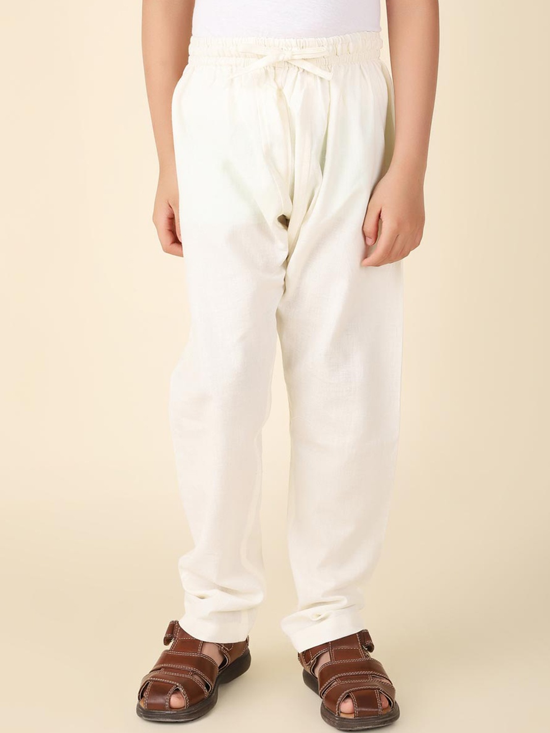 

Fabindia Boys Mid Rise Cotton Pyjamas, White