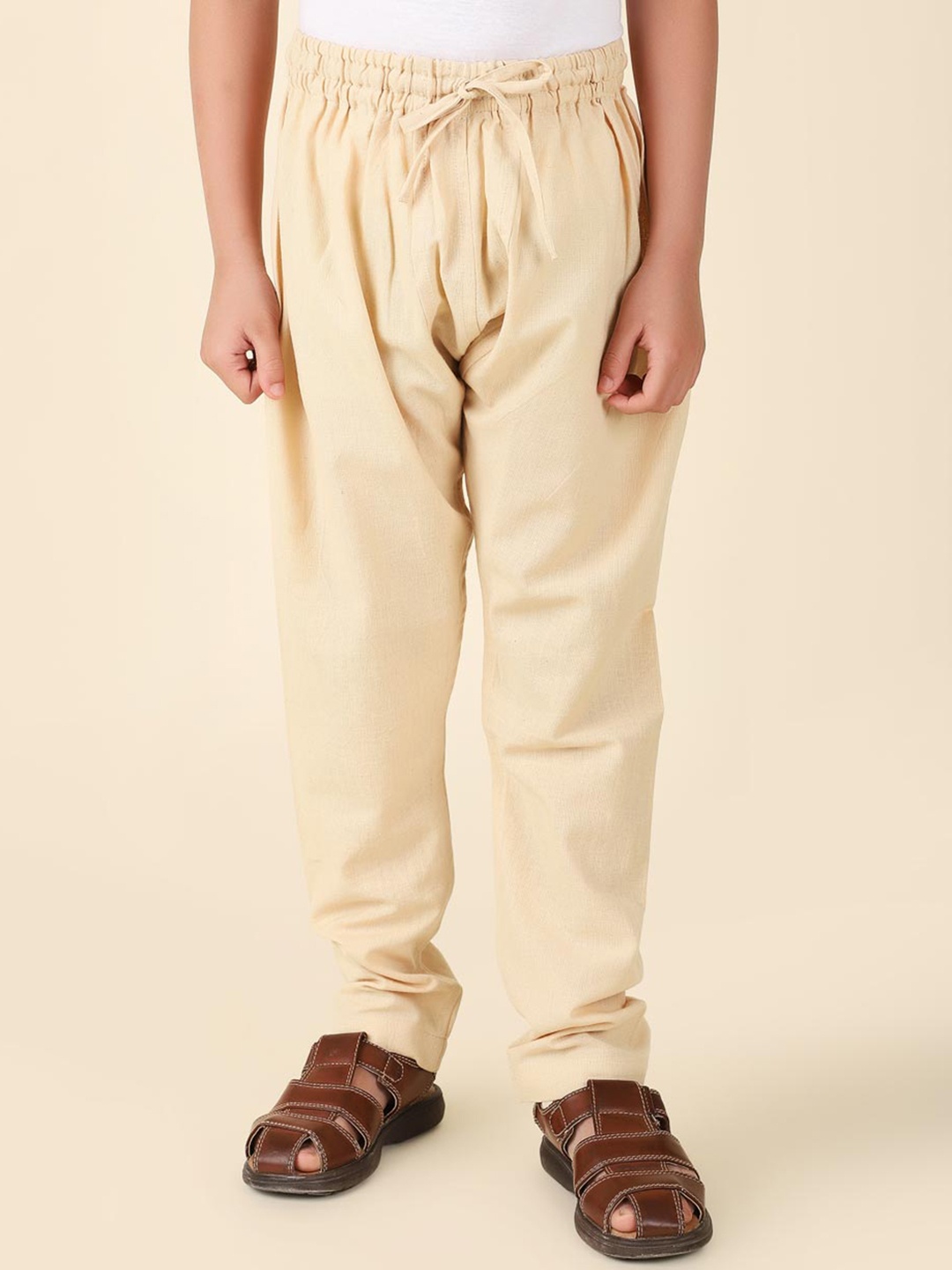 

Fabindia Boys Mid-Rise Cotton Pyjamas, Beige