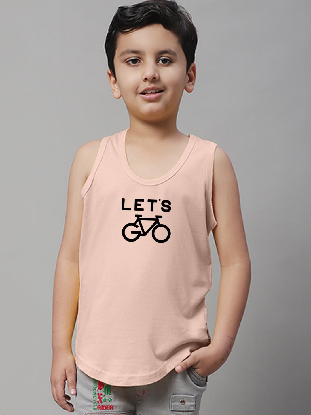 

Friskers Boys Typography Printed Pure Cotton Innerwear Vests KDC485-32-2-3Y, Coral