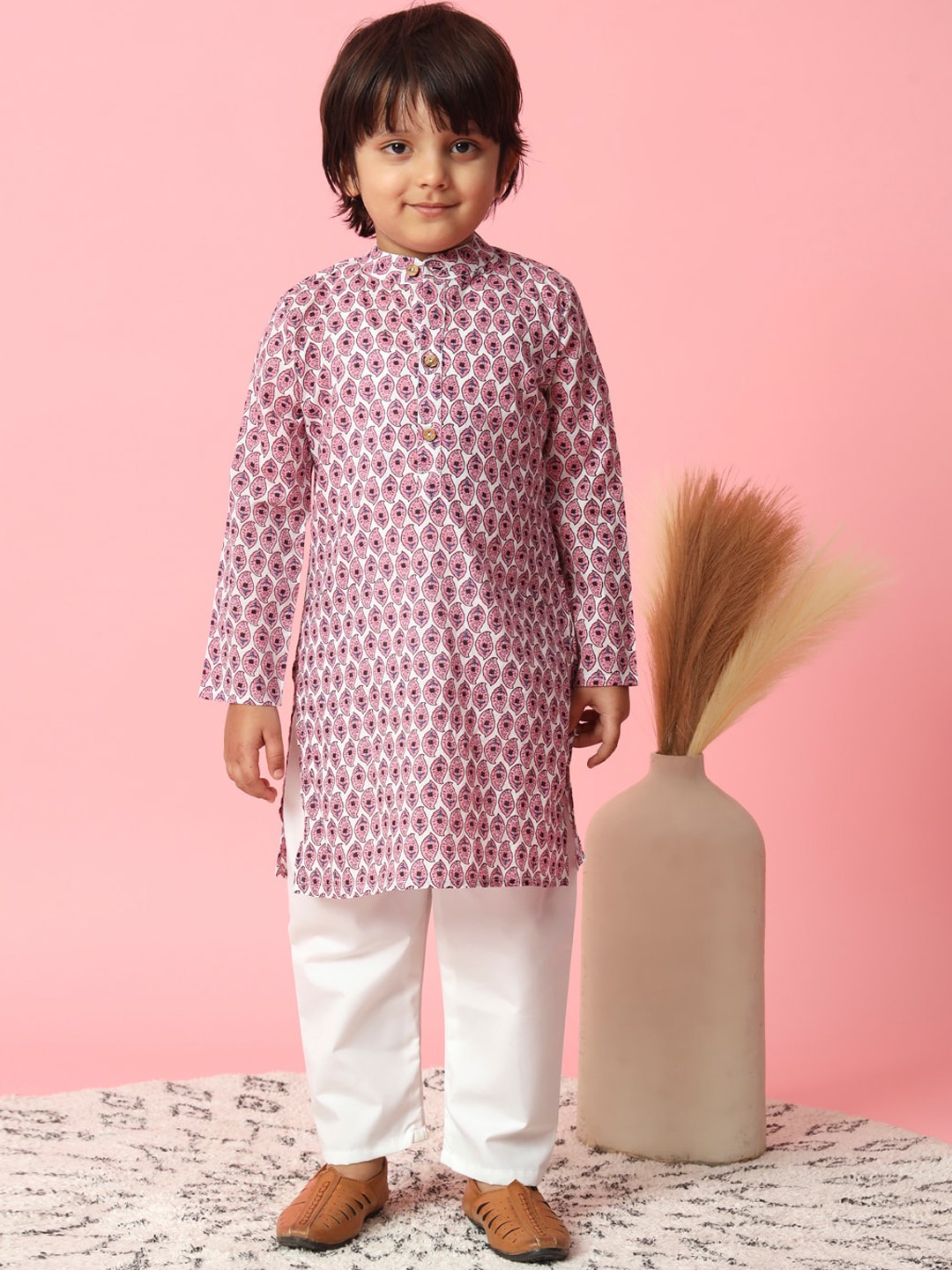 

Readiprint Fashions Boys Printed Pure Cotton Kurta with Pyjamas, Pink