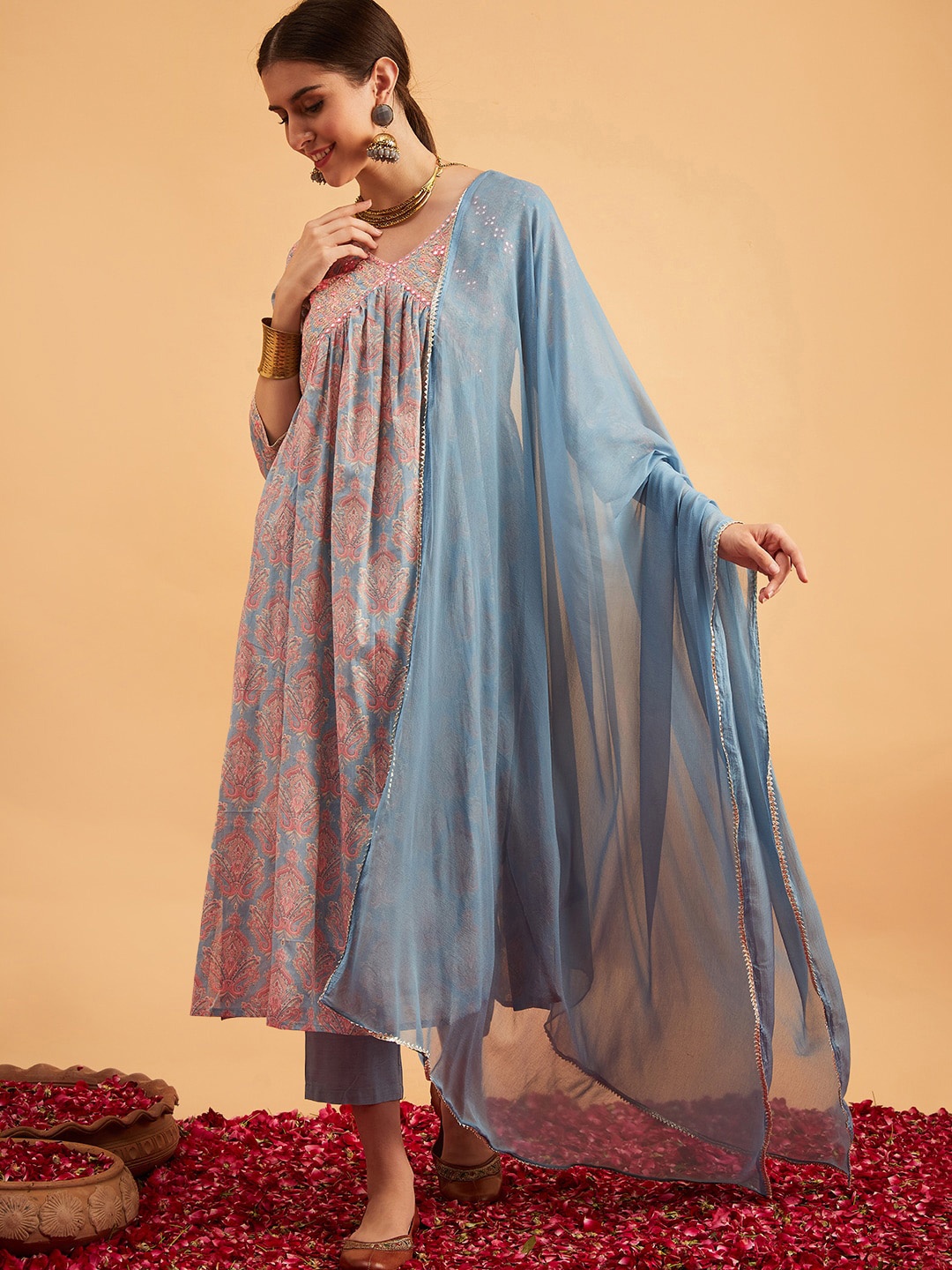 

Sangria Embroidered A-Line Kurta With Trouser & Dupatta, Turquoise blue