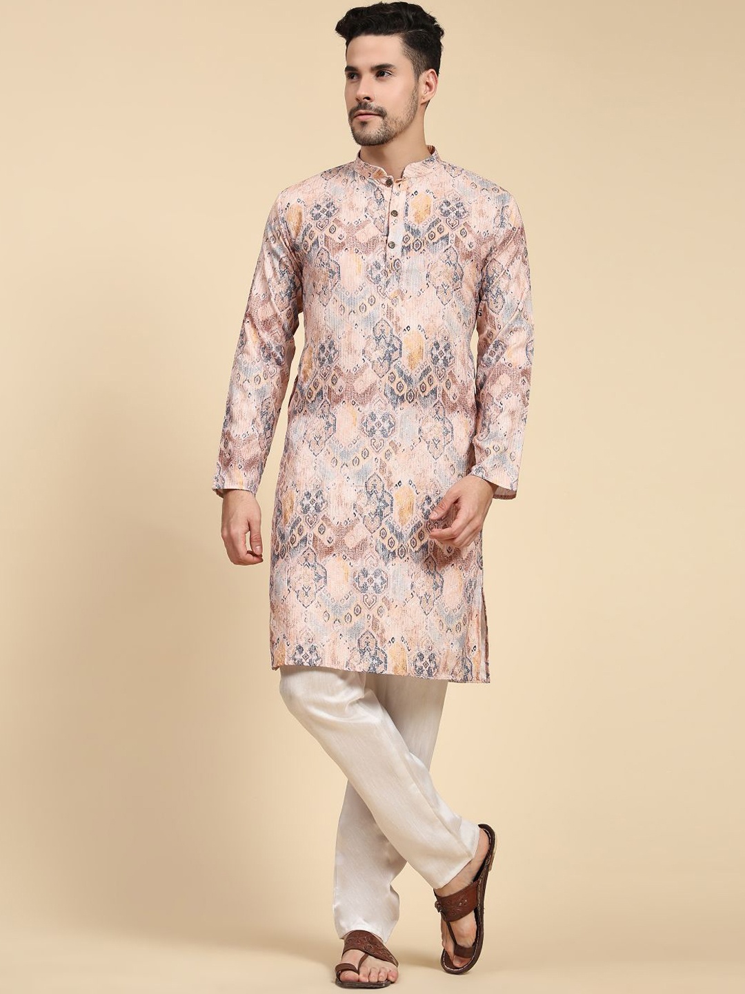 

ZARIMO Ethnic Motifs Printed Sequinned Regular Cotton Kurta, Peach
