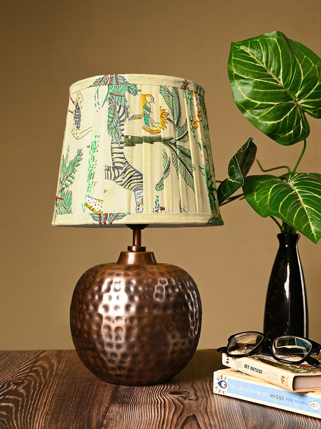 

green girgit Green & Copper Toned Floral Printed Pleated Frustum Shape Table Lamp