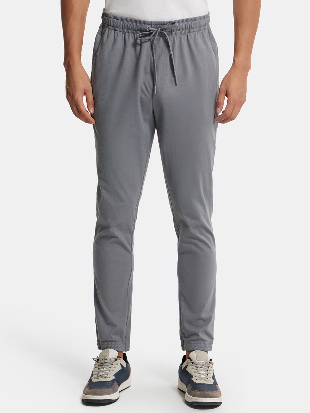 

Jockey Combed Cotton Rich Jogger with StayFresh Treatment-SP31, Grey