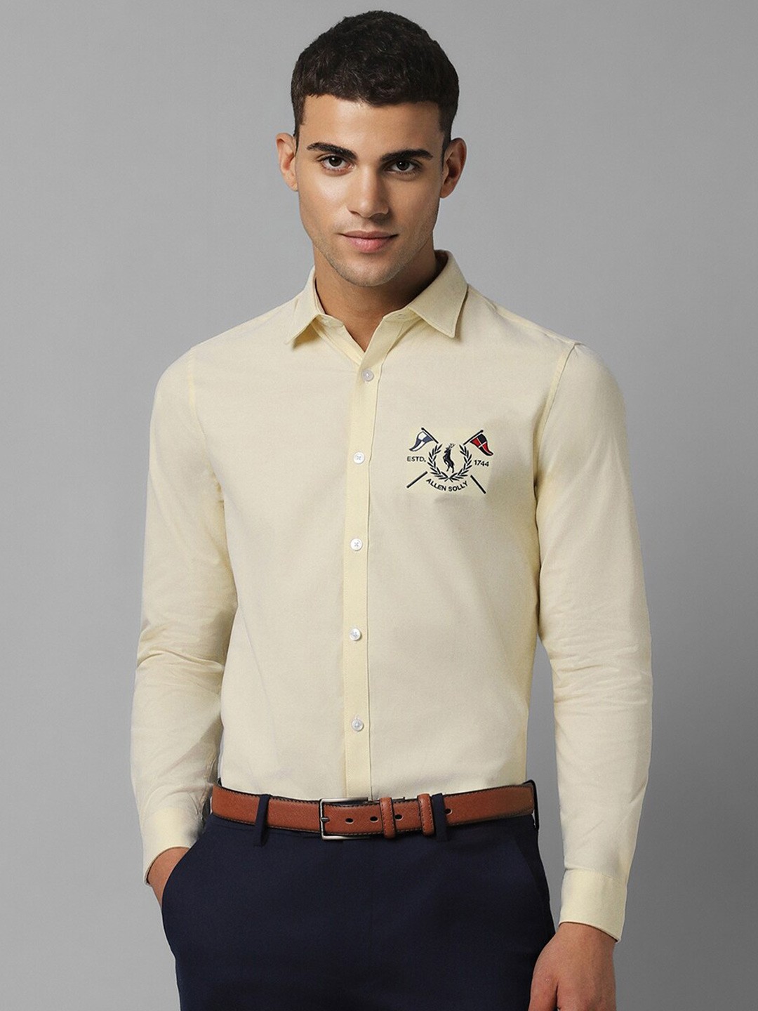 

Allen Solly Slim Fit Spread Collar Pure Cotton Formal Shirt, Yellow