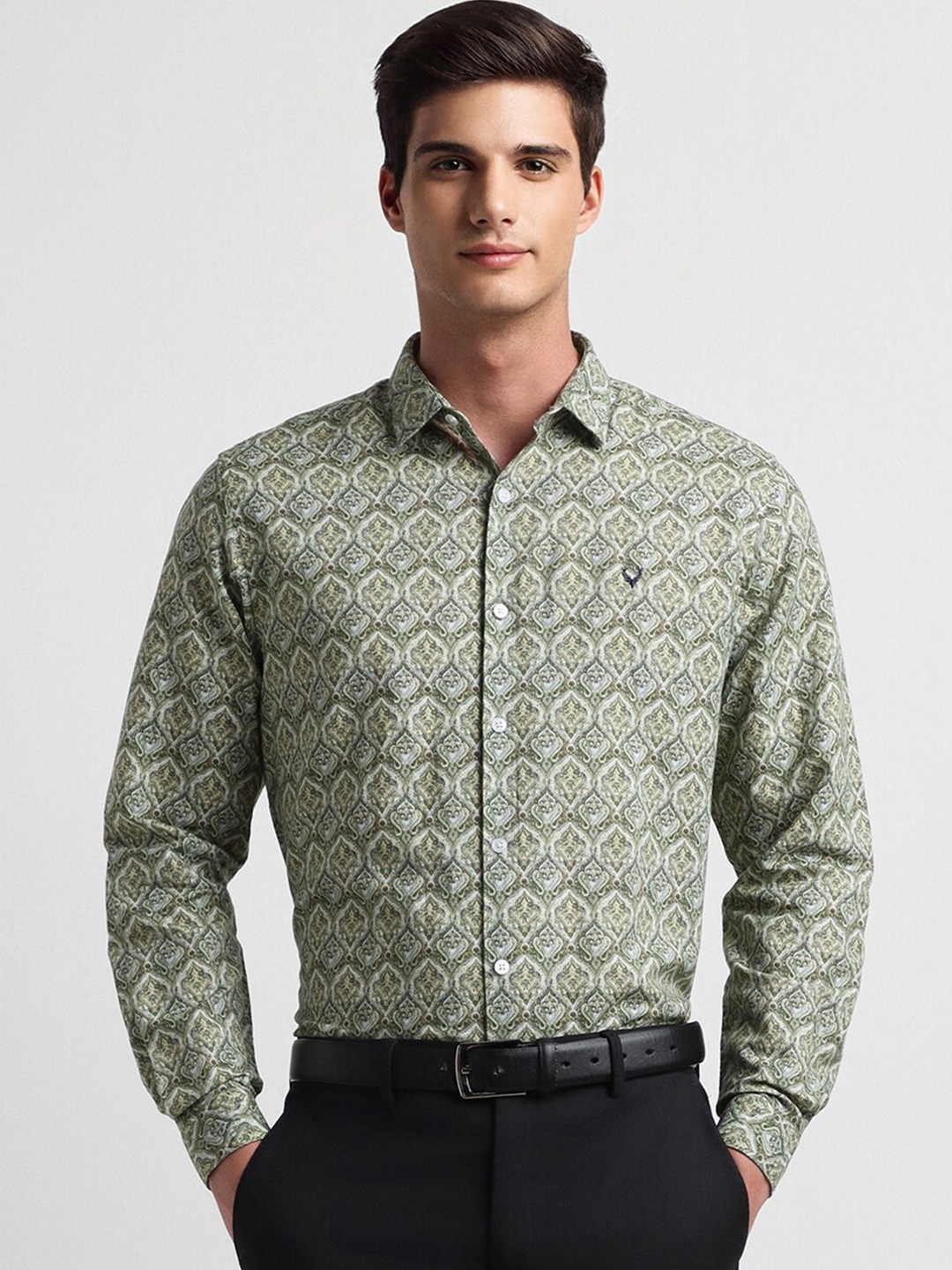 

Allen Solly Ethnic Motifs Printed Slim Fit Cotton Linen Formal Shirt, Green