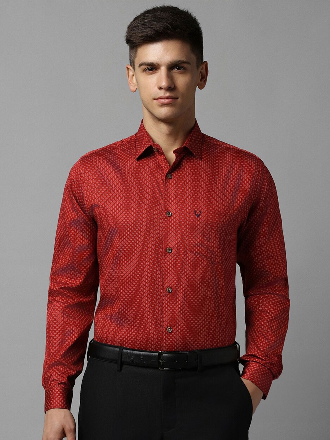 

Allen Solly Slim Fit Micro Ditsy Printed Pure Cotton Formal Shirt, Red