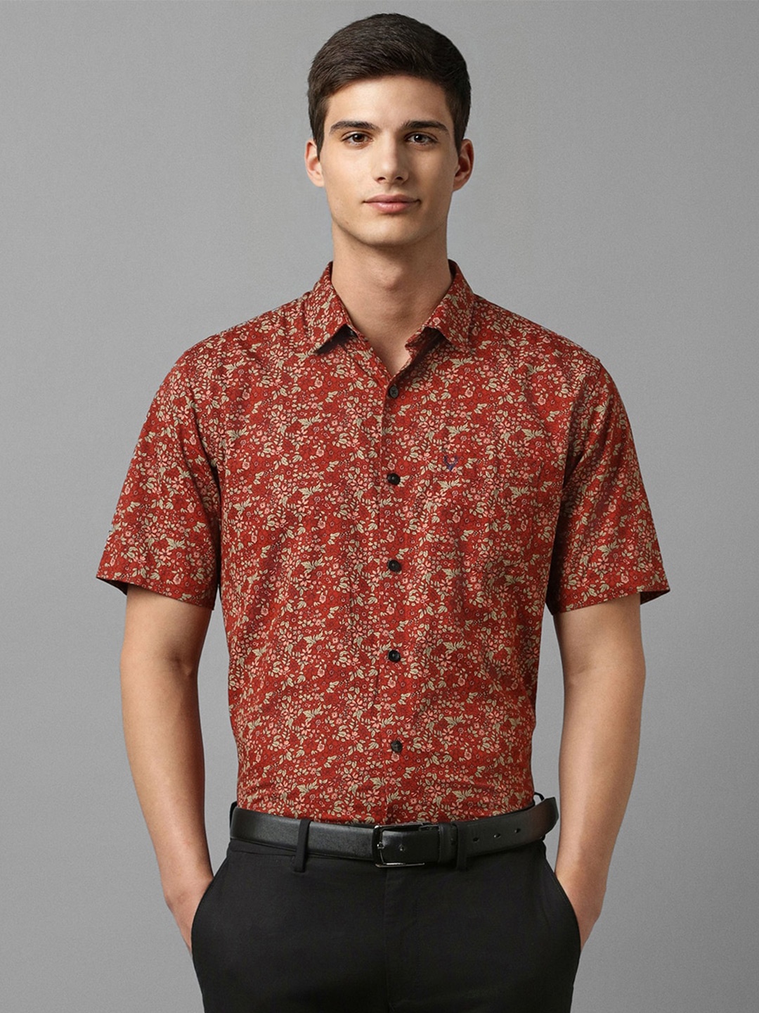 

Allen Solly Slim Fit Floral Printed Spread Collar Cotton Formal Shirt, Maroon