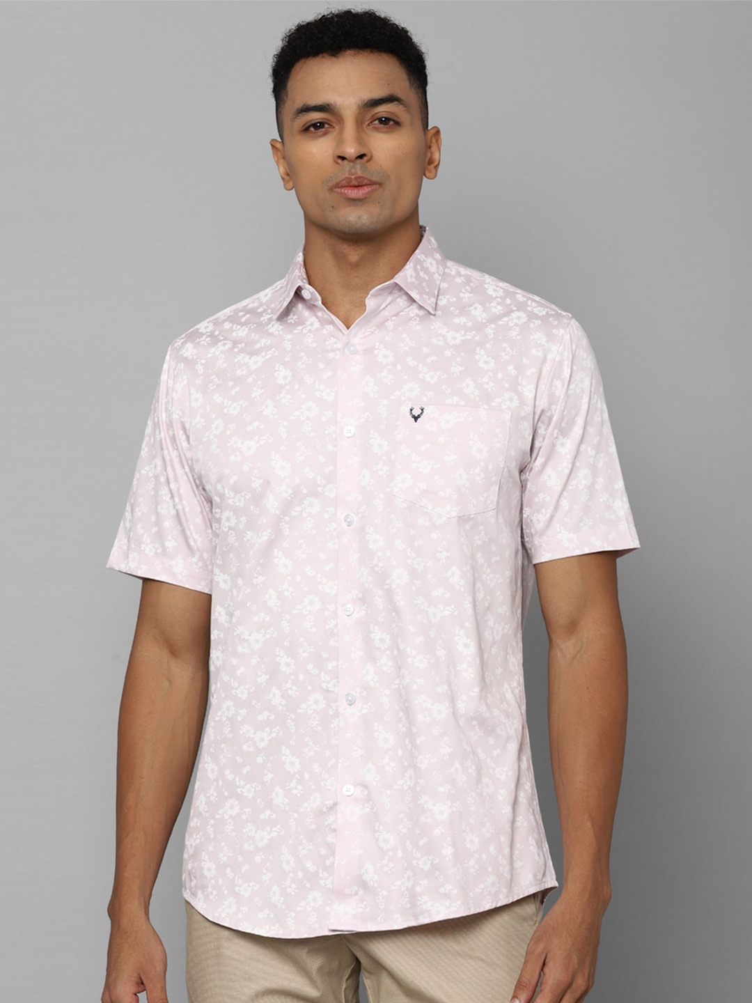 

Allen Solly Slim Fit Abstract Printed Opaque Pure Cotton Casual Shirt, Pink