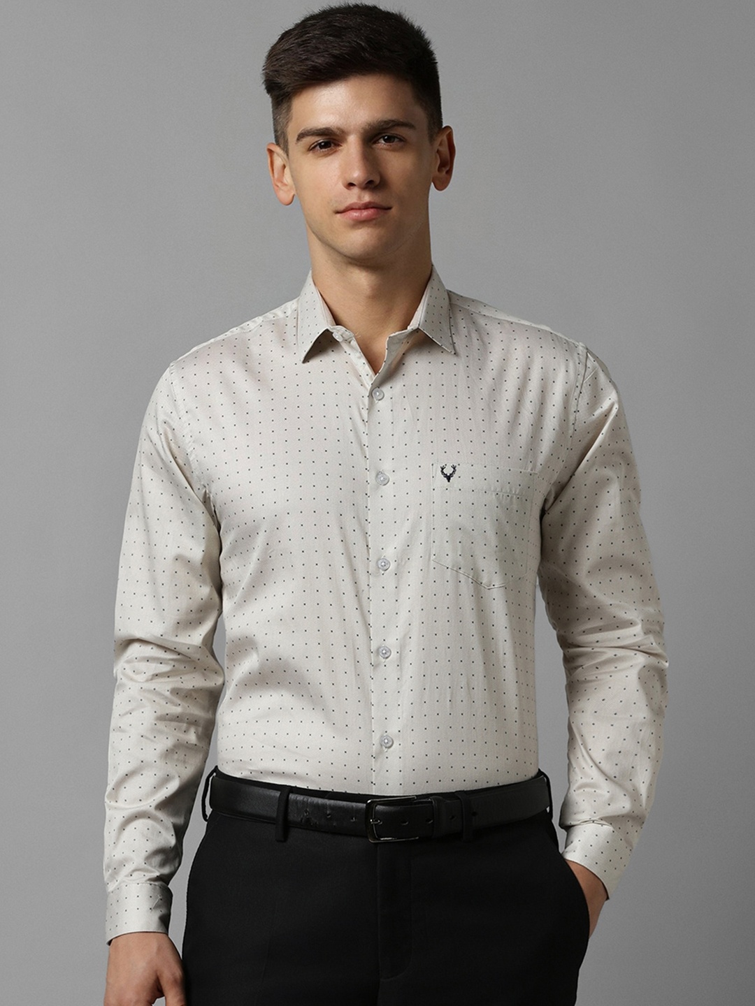 

Allen Solly Slim Fit Micro Ditsy Pure Cotton Formal Shirt, Cream