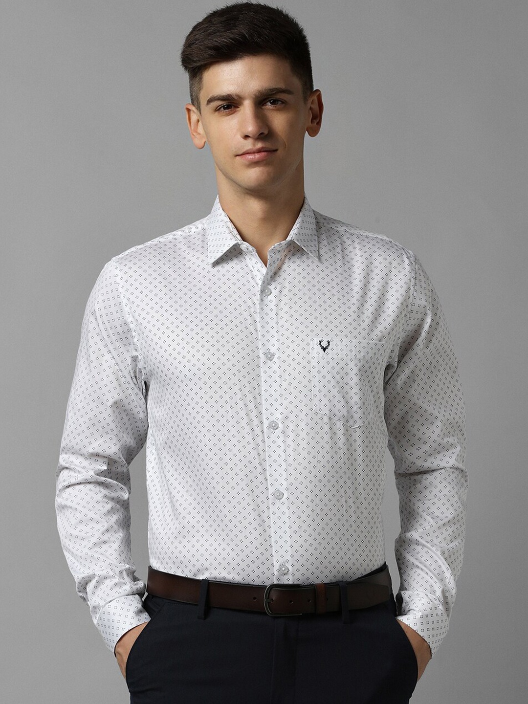 

Allen Solly Slim Fit Micro Ditsy Pure Cotton Formal Shirt, White