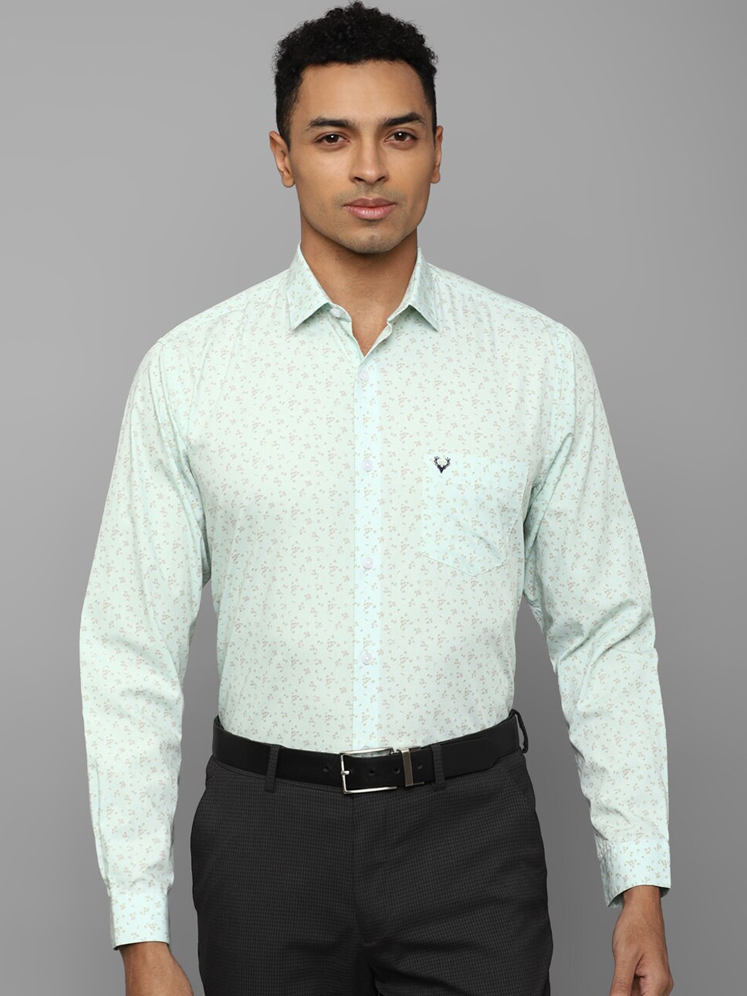 

Allen Solly Floral Printed Slim Fit Floral Pure Cotton Formal Shirt, Green