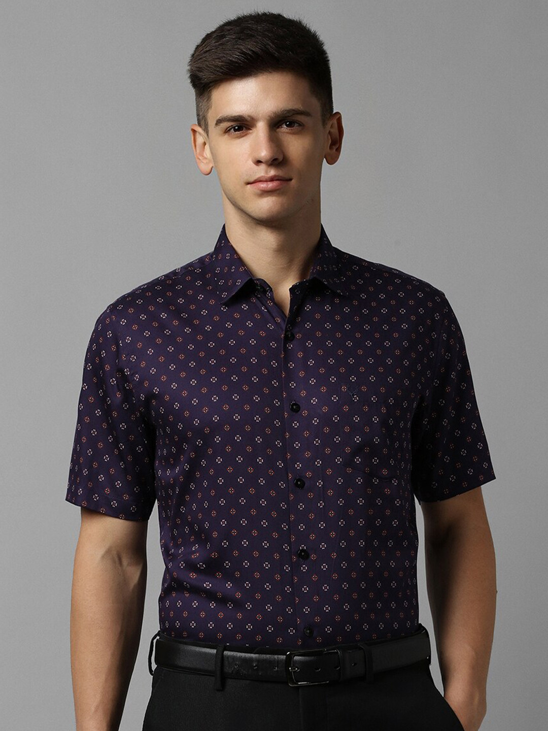 

Allen Solly Floral Printed Slim Fit Pure Cotton Formal Shirt, Purple
