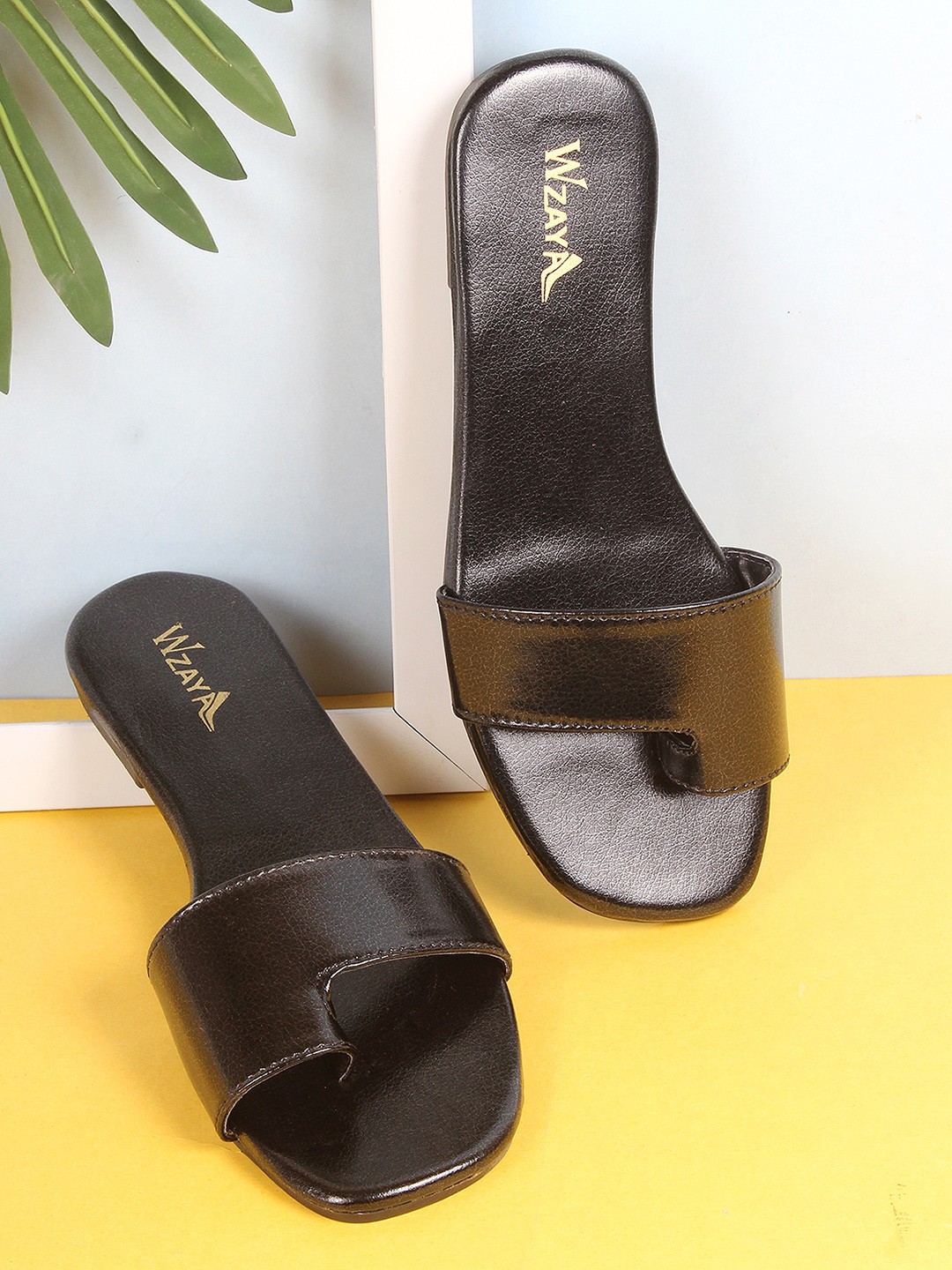 

WZAYA Printed One Toe Flats, Black