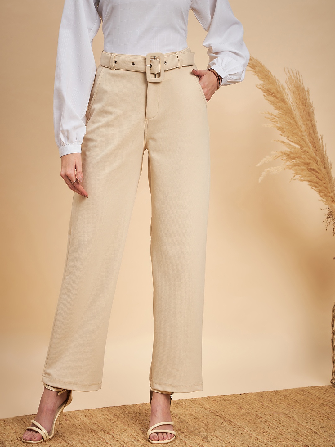 

MINT STREET Women Relaxed Parallel Trousers, Beige
