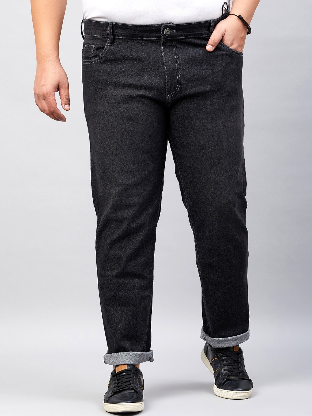 

STUDIO NEXX Plus Size Men Slim Fit Mid-Rise Clean Look Cotton Stretchable Jeans, Black