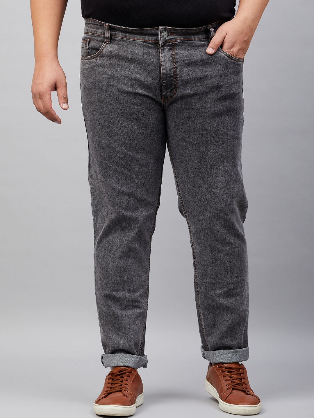 

STUDIO NEXX Men Tapered Fit Clean Look Mid-Rise Jeans, Grey