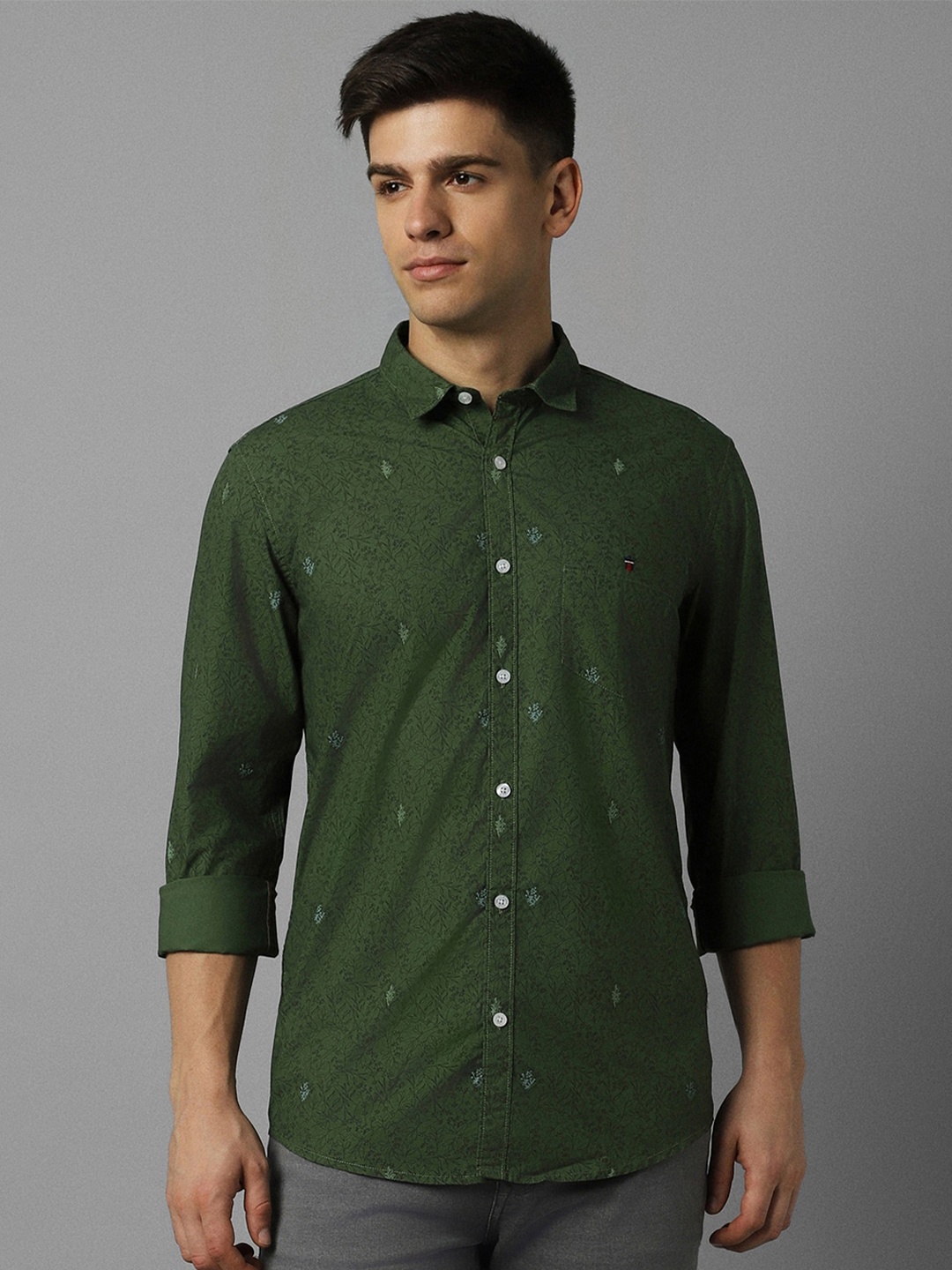 

Louis Philippe Jeans Floral Printed Slim Fit Pure Cotton Casual Shirt, Green