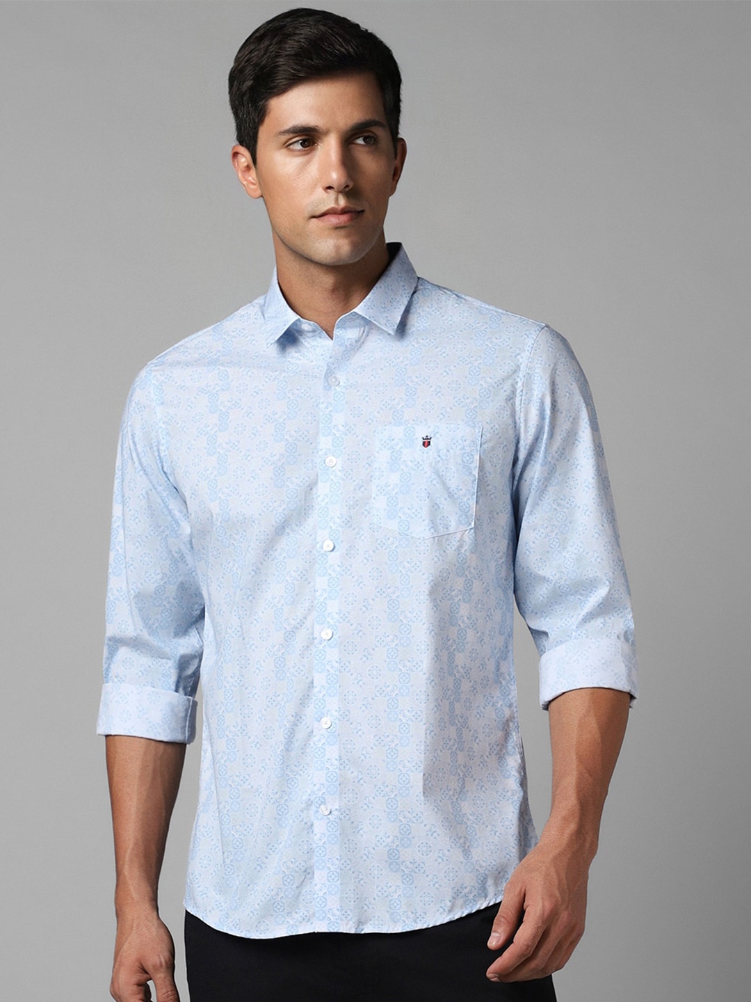 

Louis Philippe Sport Ethnic Printed Slim Fit Pure Cotton Casual Shirt, Blue