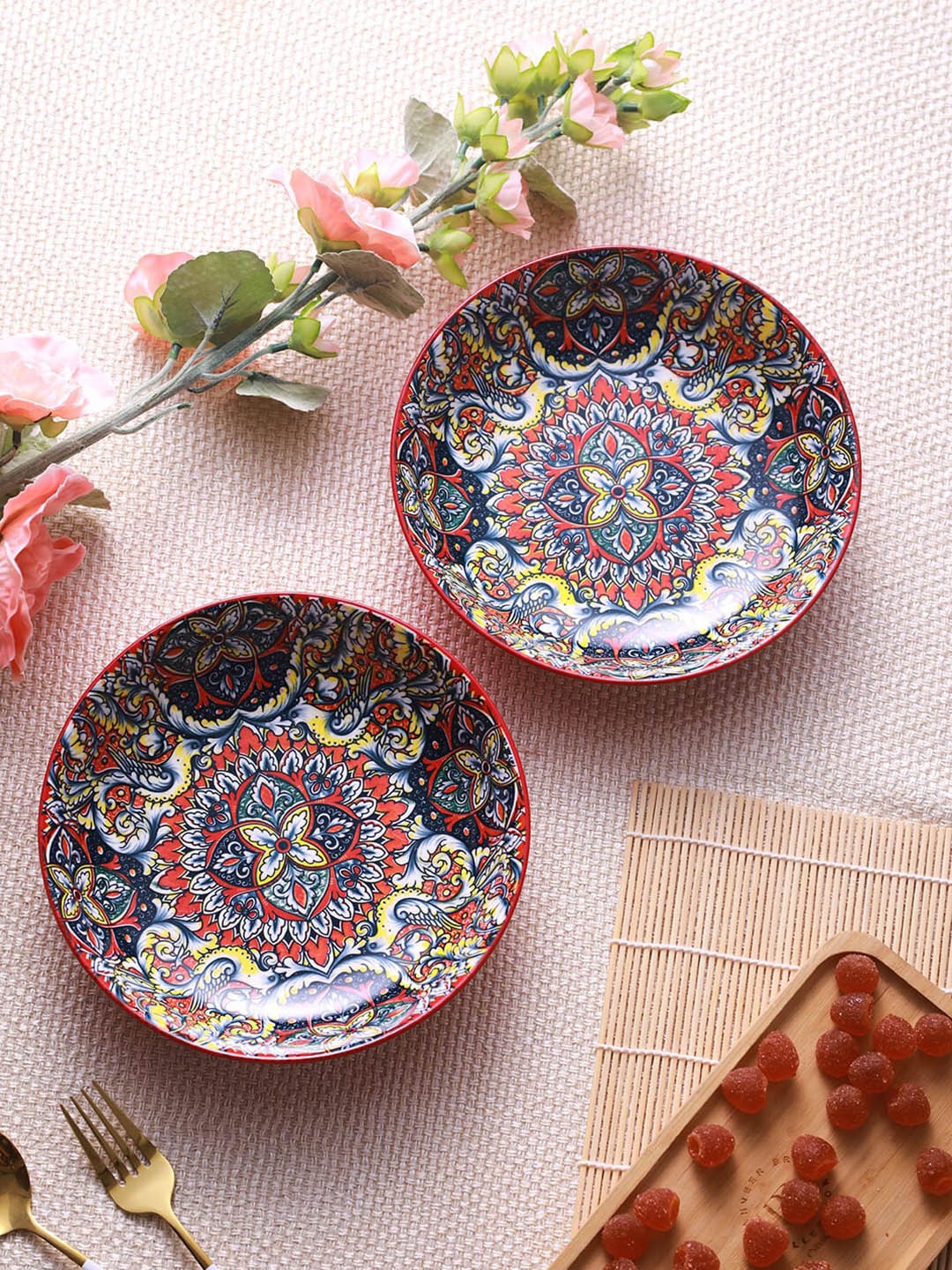 

TIED RIBBONS 2 Pieces Printed Ceramic Microwave Safe Plates - 750ml, Red