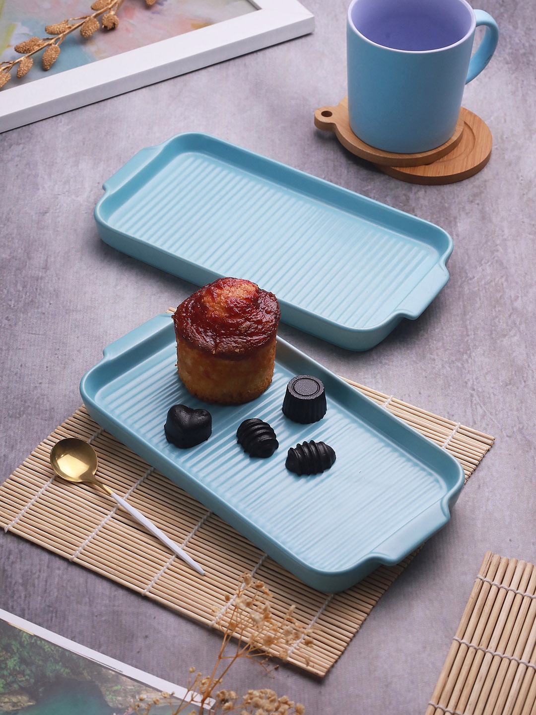

TIED RIBBONS Blue 2 Pieces Oven Microwave Safe Ceramic Grill Tray Plate