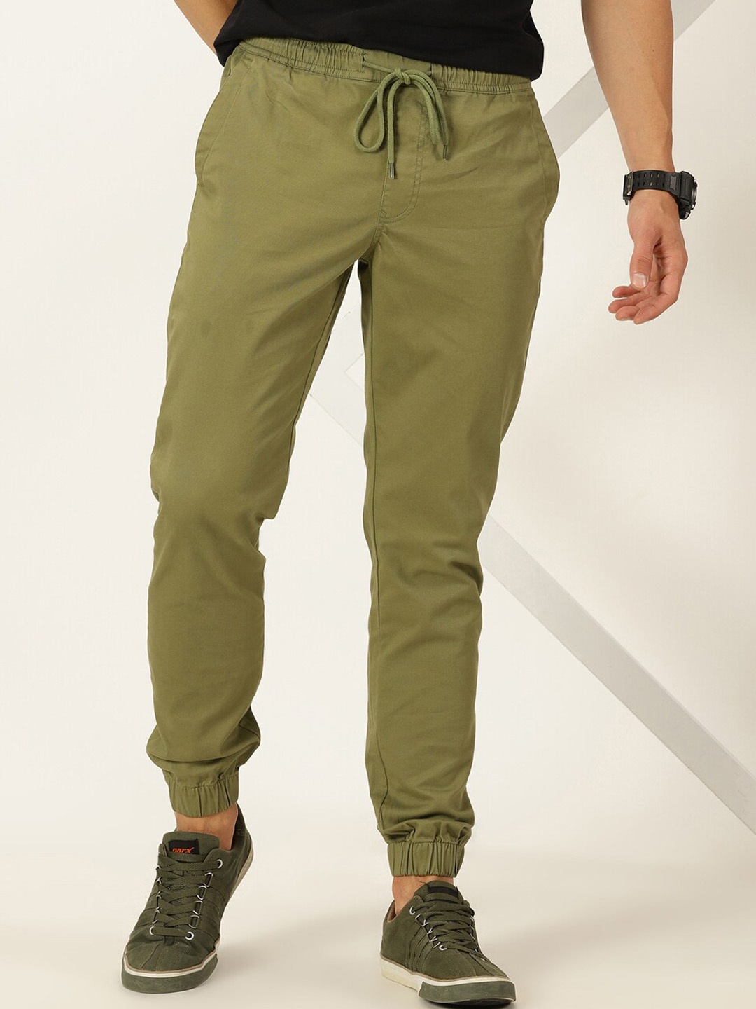 

Mast & Harbour Men Olive Smart Easy Wash Joggers