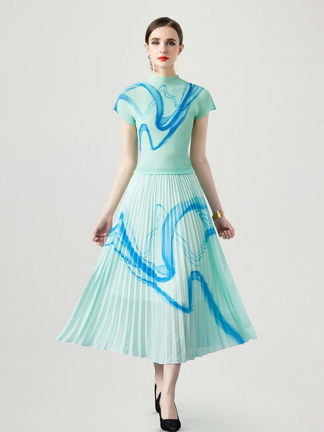 

JC Collection Dyed Top & Midi Accordion Pleated Skirt, Blue