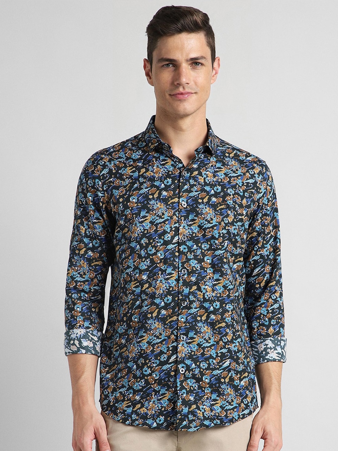 

SIMON CARTER LONDON Slim Fit Abstract Printed Pure Cotton Casual Shirt, Black