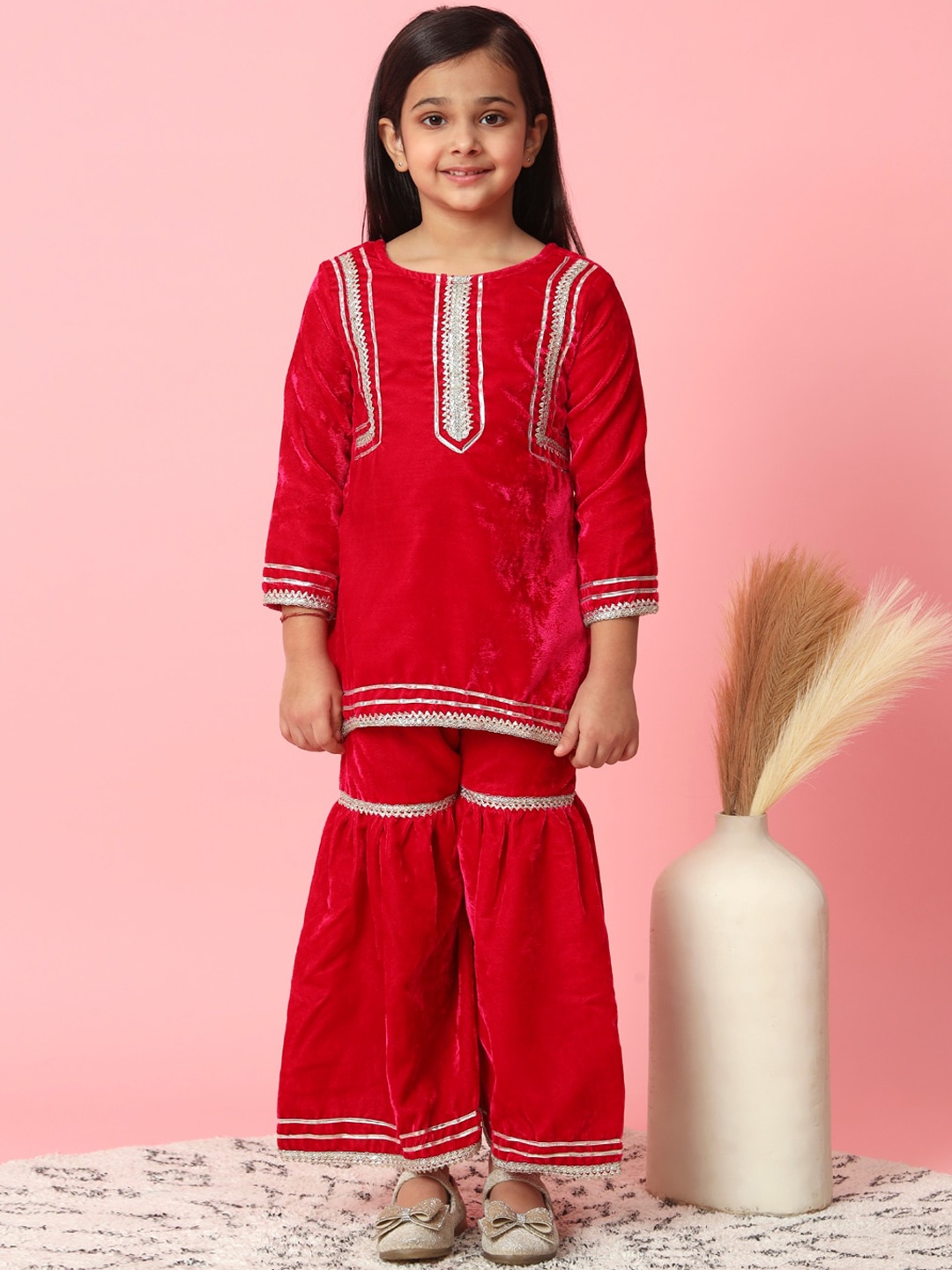 

Readiprint Fashions Girls Yoke Design Regular Gotta Patti Velvet Kurta With Sharara, Magenta