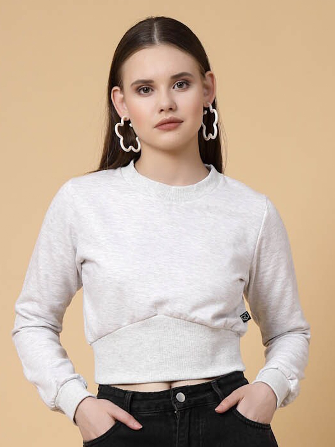 

Rigo Women Solid Crop Sweatshirt, Off white