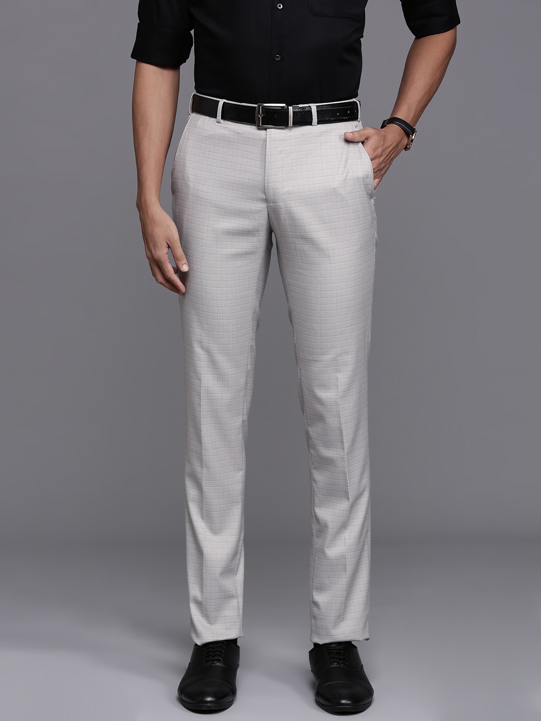 

Raymond Men Checked Slim Fit Formal Trousers, Grey