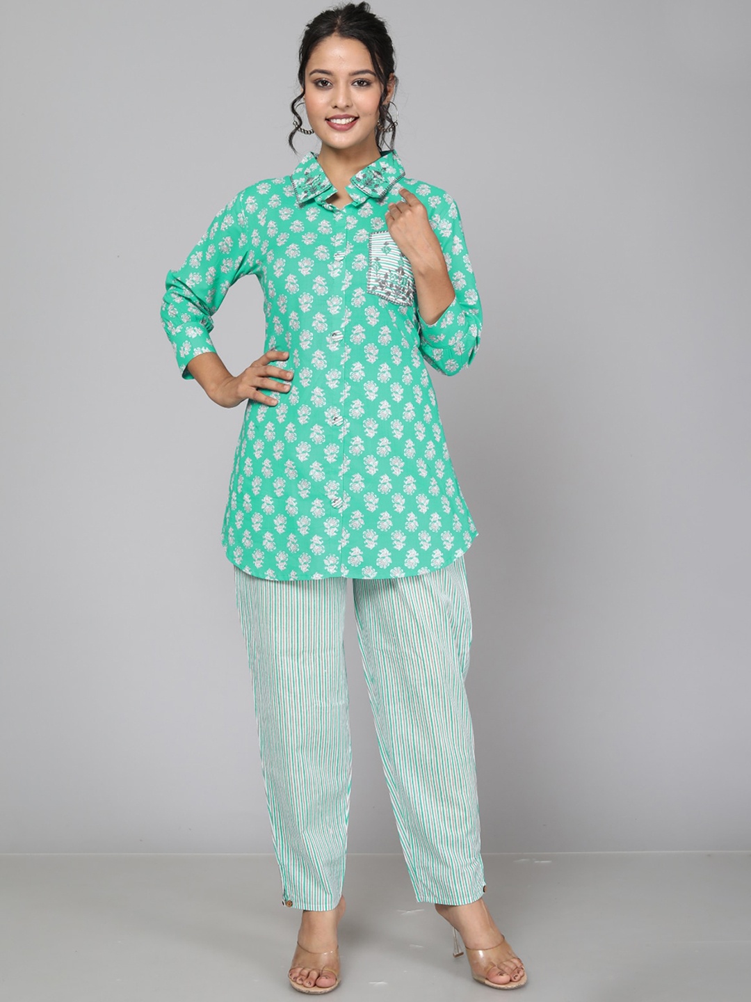 

KALINI Ethnic Motifs Printed Pure Cotton Top & Trousers Co-Ords, Green