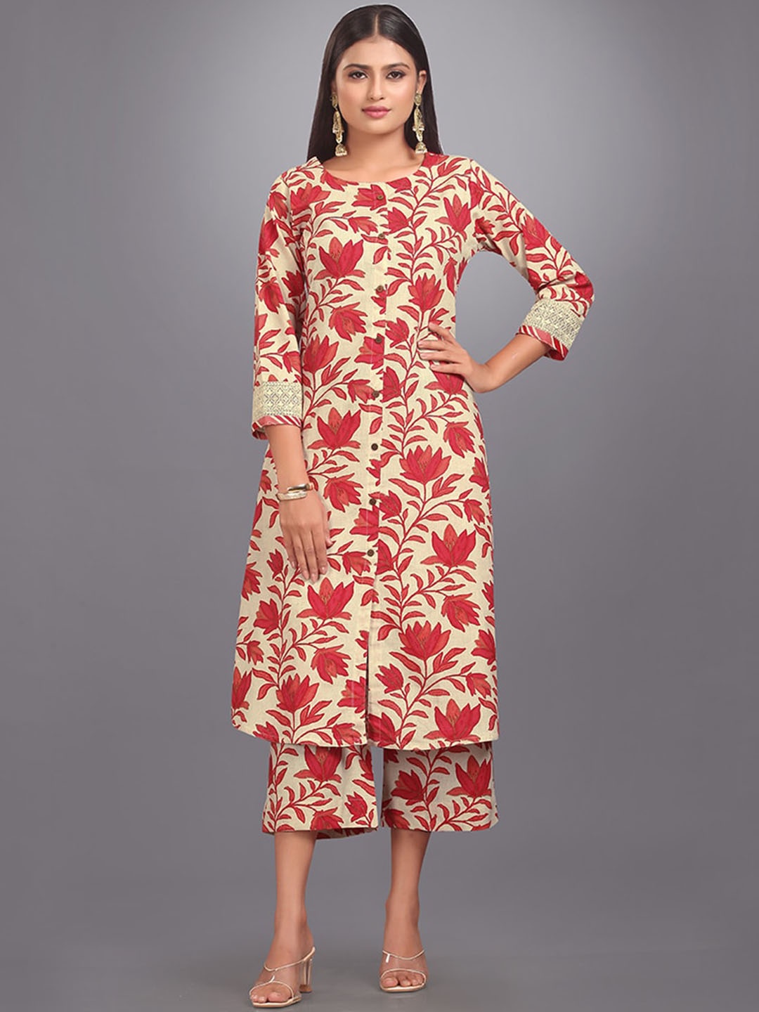

SHANVIKA Floral Printed Kurta With Palazzos, Beige