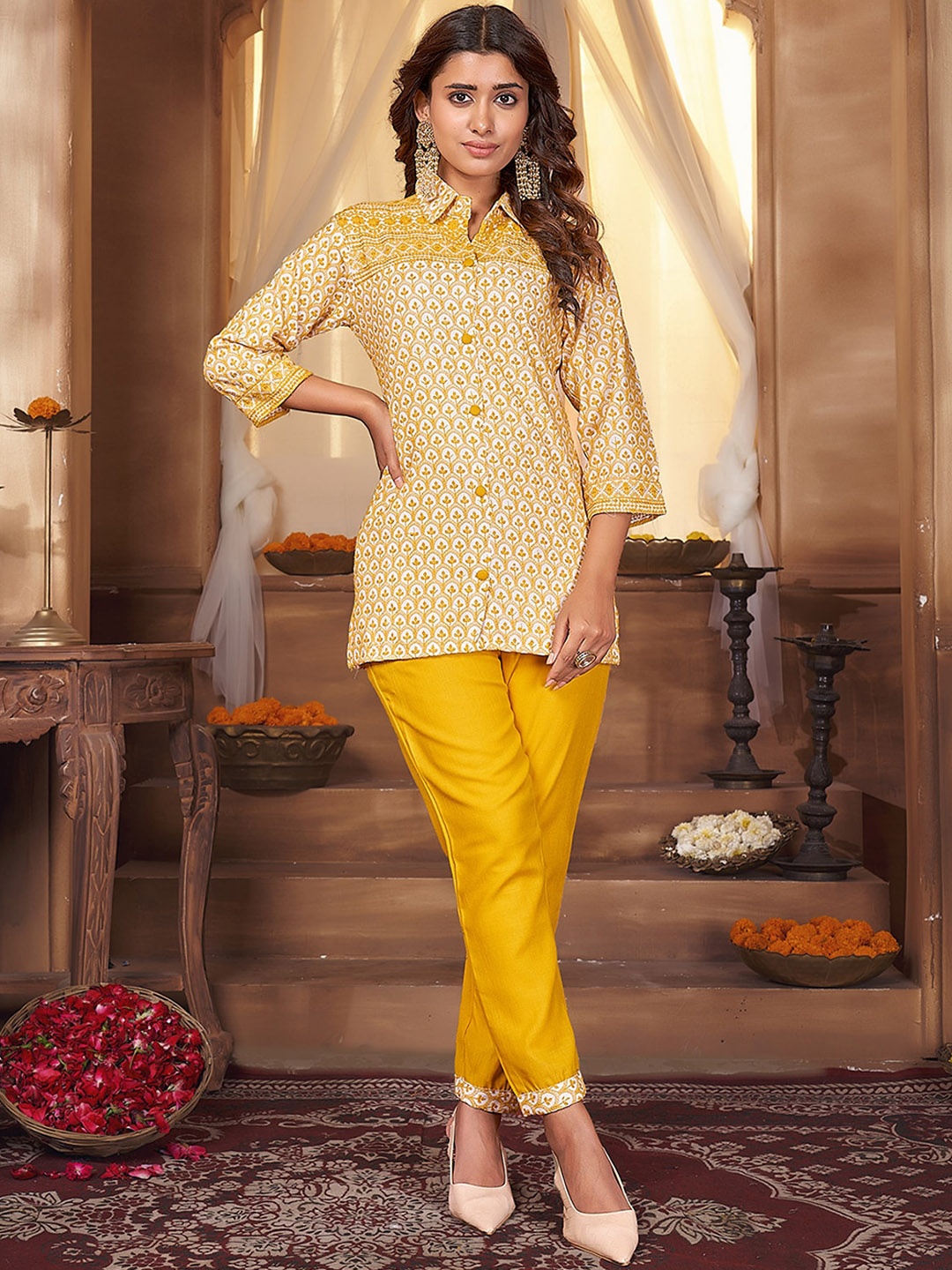 

Anubhutee Ethnic Motifs Embroidered Straight Shirt With Trousers, Yellow