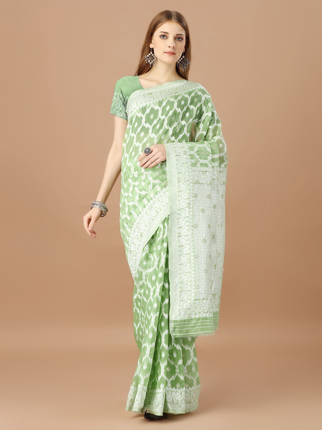 

MAGMINA Ethnic Motifs Woven Design Banarasi Saree, Green