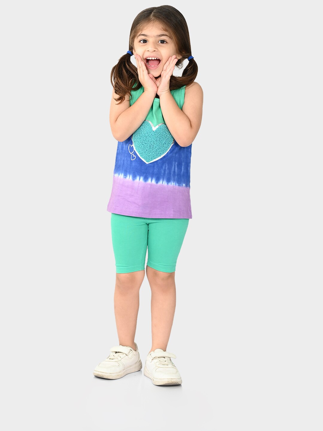 

BONKIDS Girls Printed Cotton T-shirt With Shorts, Green