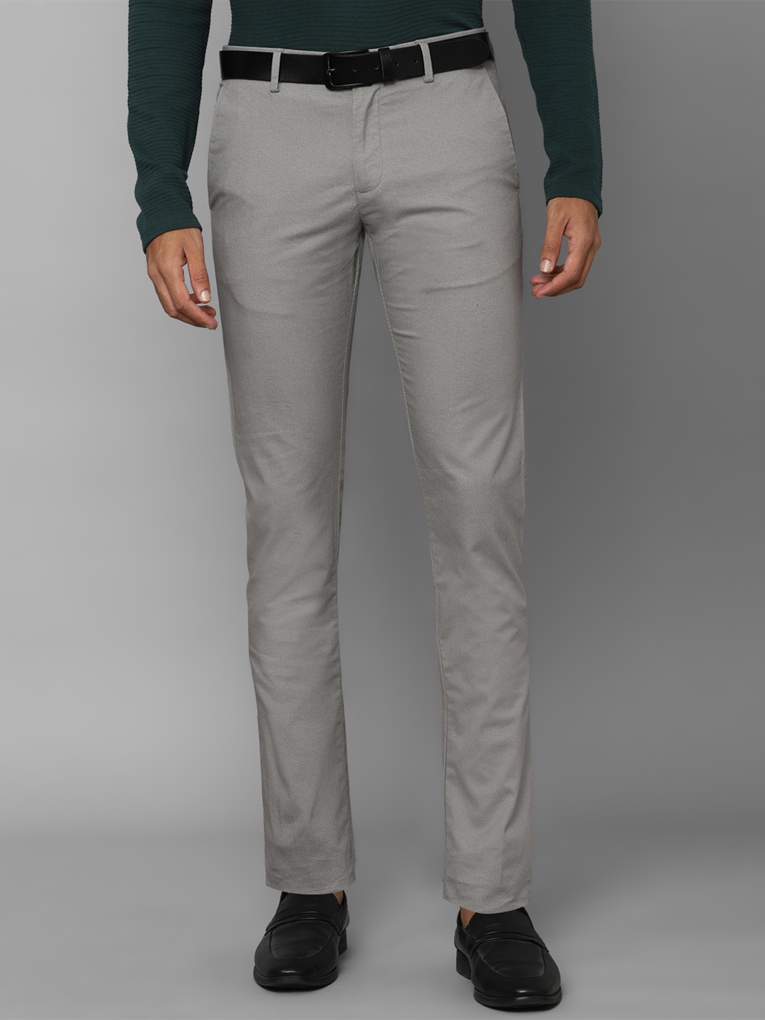 

Allen Solly Men Slim Fit Mid-Rise Regular Trousers, Grey